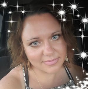 Meet your Posher, Corinne